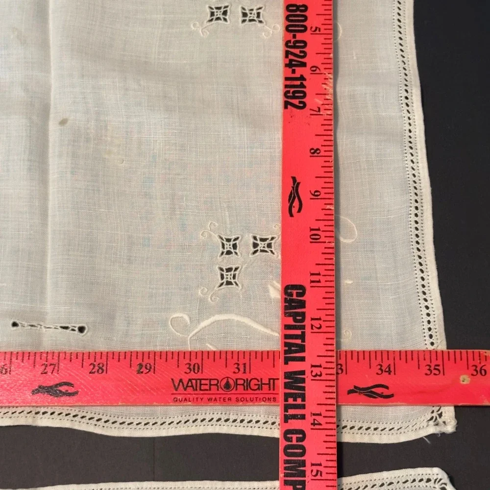 Vintage White Linen Embroidered Cutwork Table Runner and 6 Placemats Set 7pc